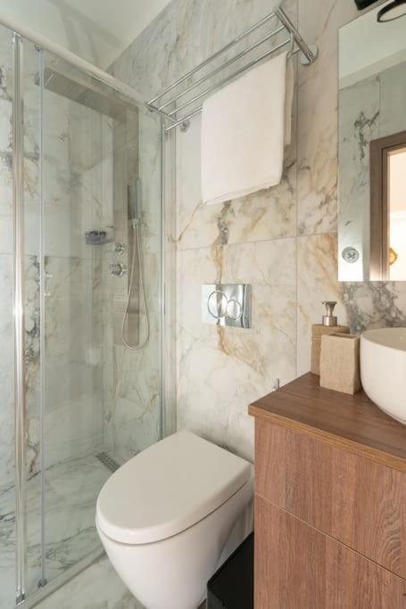 Dema Luxury Suites - Perikleous E6 Αθήνα Εξωτερικό φωτογραφία