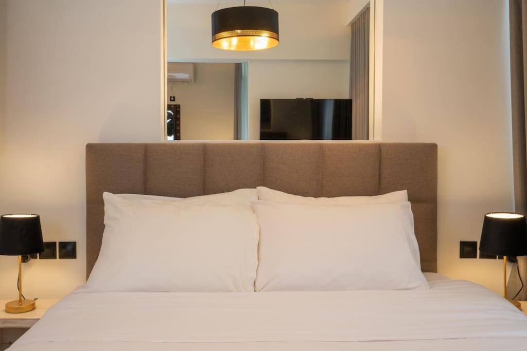 Dema Luxury Suites - Perikleous E6 Αθήνα Εξωτερικό φωτογραφία