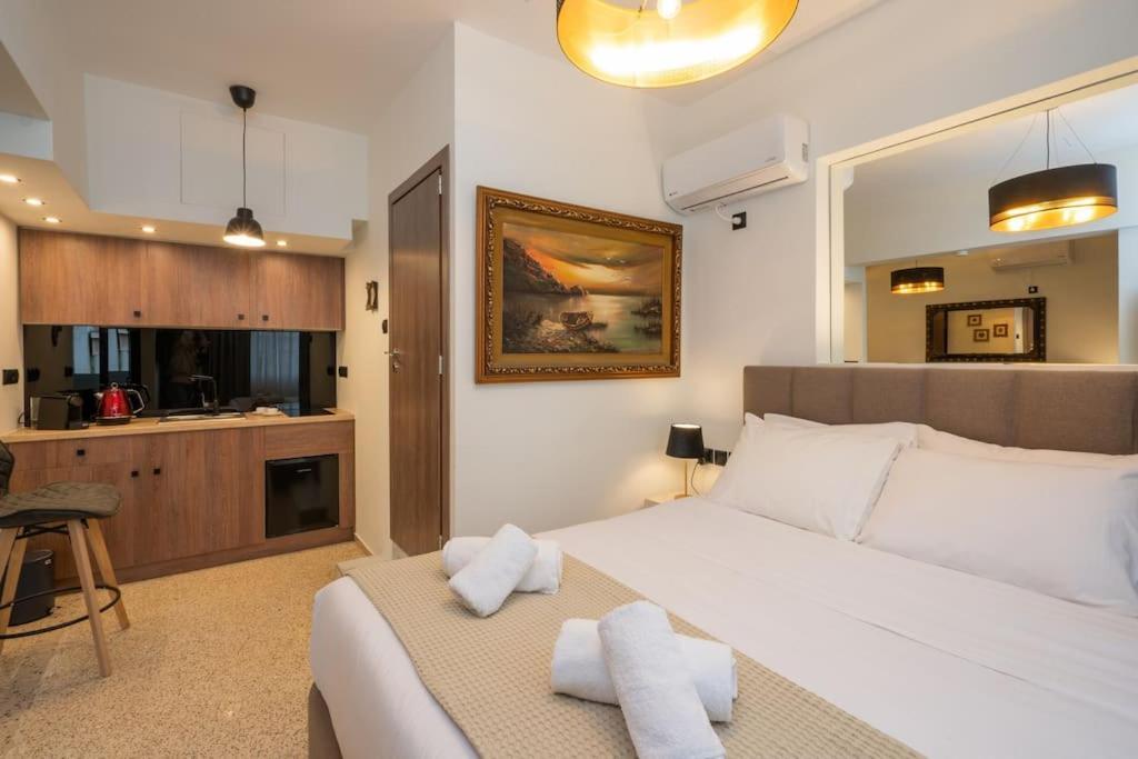 Dema Luxury Suites - Perikleous E6 Αθήνα Εξωτερικό φωτογραφία