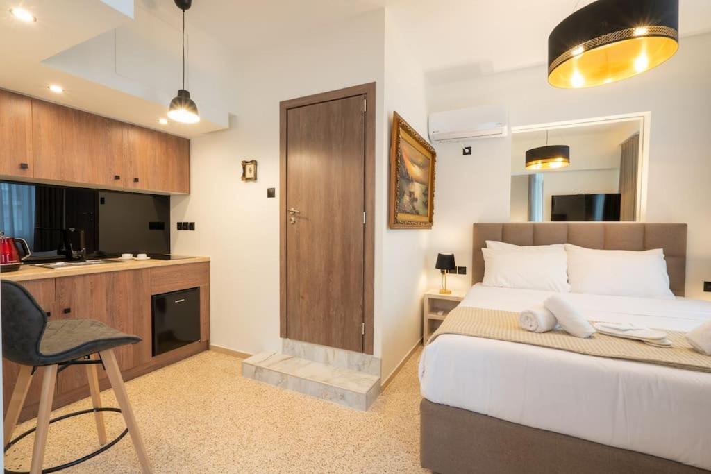 Dema Luxury Suites - Perikleous E6 Αθήνα Εξωτερικό φωτογραφία