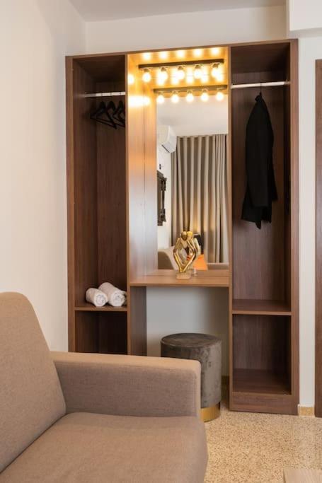 Dema Luxury Suites - Perikleous E6 Αθήνα Εξωτερικό φωτογραφία