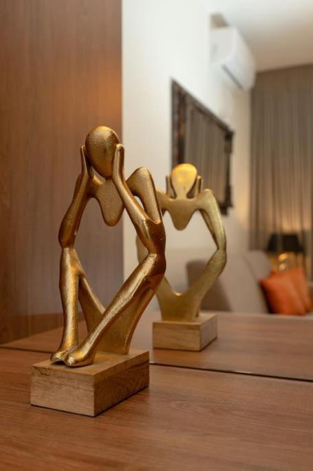 Dema Luxury Suites - Perikleous E6 Αθήνα Εξωτερικό φωτογραφία