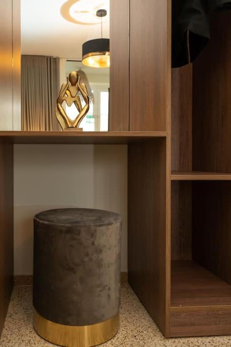Dema Luxury Suites - Perikleous E6 Αθήνα Εξωτερικό φωτογραφία