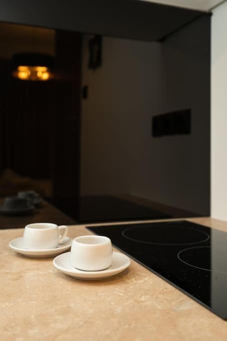 Dema Luxury Suites - Perikleous E6 Αθήνα Εξωτερικό φωτογραφία